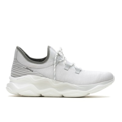 CHARGE SNEAKER